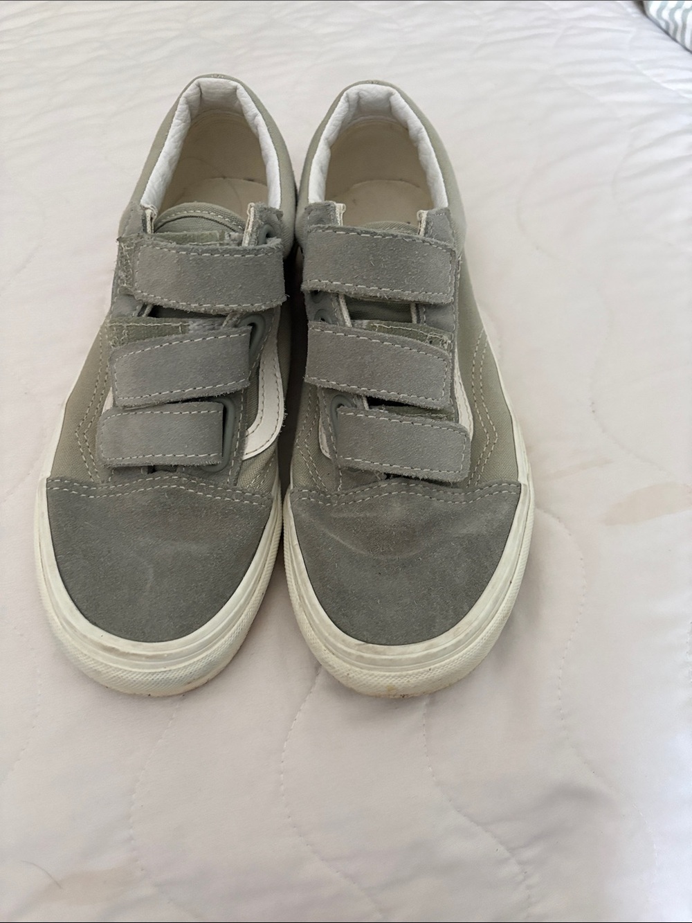 Vans Kids Gray Suede Velcro Sneakers with White Stripe
